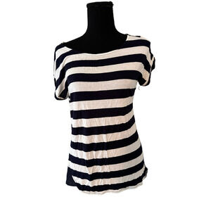 THE LIMITED BLUE AND WHITE STRIPED DOLPHIN HEM SHORT SLEEVE TOP